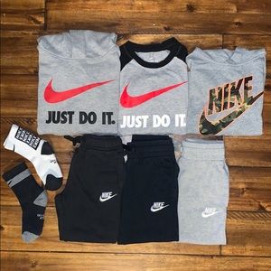 Boys Nike fall & winter outfit bundle